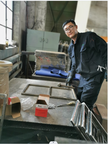 配件制作现场